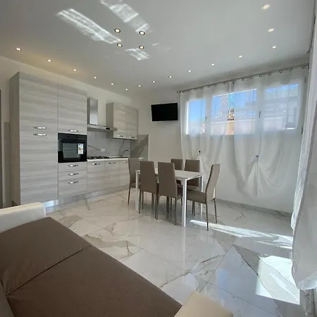 アパート Ferienwohnung Fuer 8 Personen Ca 60 M In Bibione, Venetien Provinz Venedig *