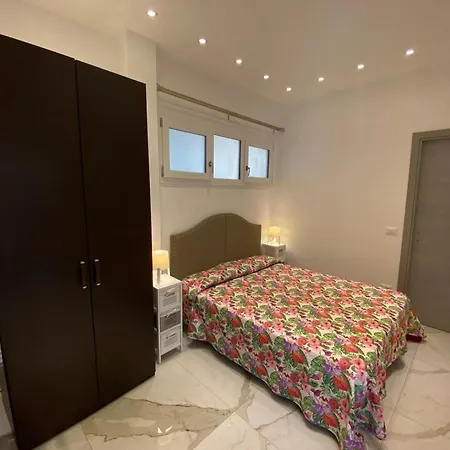 Ferienwohnung Fuer 8 Personen Ca 60 M In Bibione, Venetien Provinz Venedig * Μπιμπιόνε