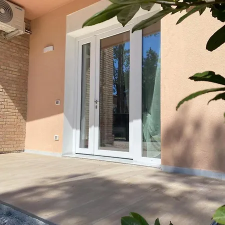 Ferienwohnung Fuer 8 Personen Ca 60 M In Bibione, Venetien Provinz Venedig